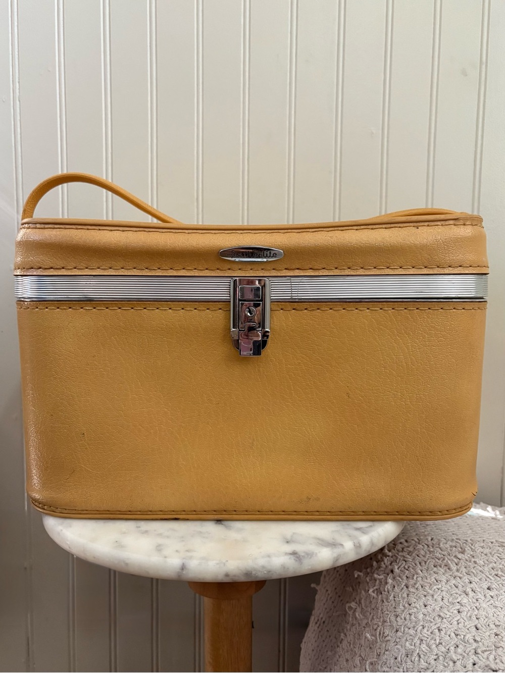 Vintage Sears Featherlite Cosmetic Train Case in Mustard Yellow VTG Retro Granny